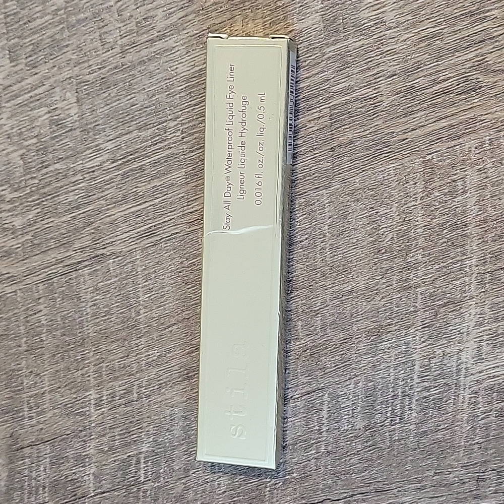 Stila liquid eyeliner